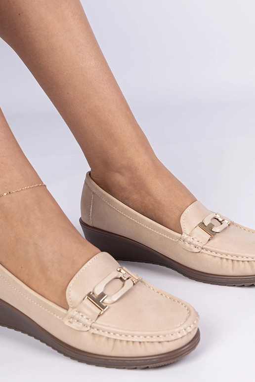 Mokasini beige da donna con tacco...
