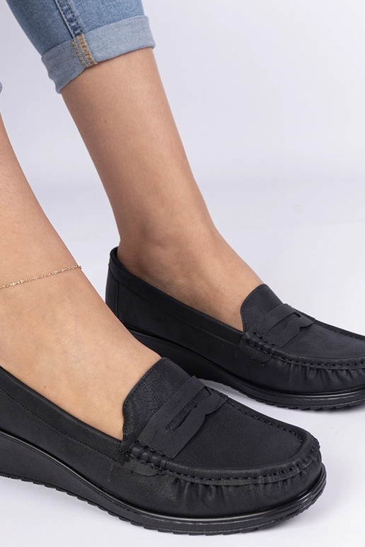 Mokasini neri da donna con zeppa Zorani