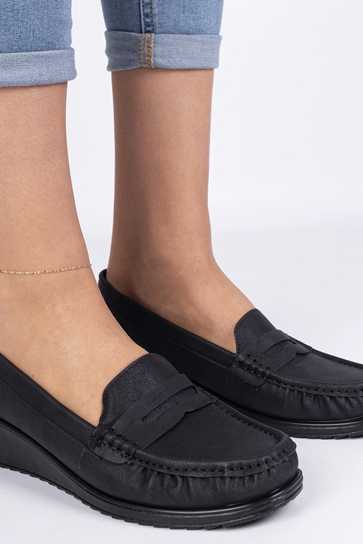 Mokasini neri da donna con zeppa Zorani