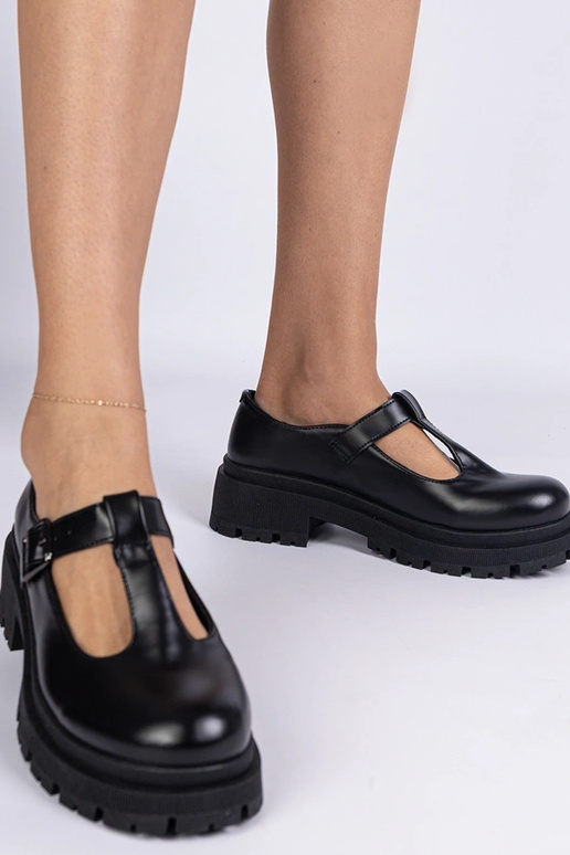 Scarpe basse nere con plateau in...