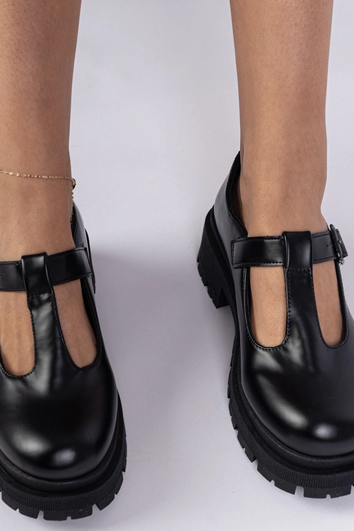 Scarpe basse nere con plateau in...