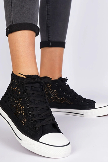 Sneakers nere da donna con design traforato Lesli 2