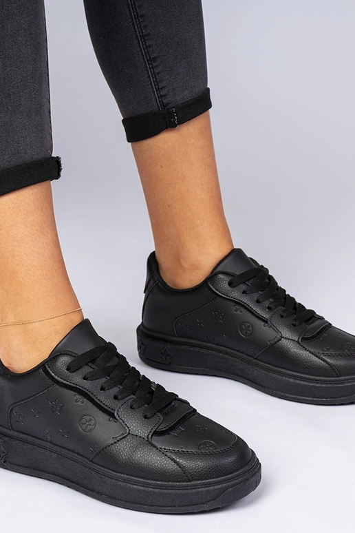 Scarpe sportive nere in similpelle...