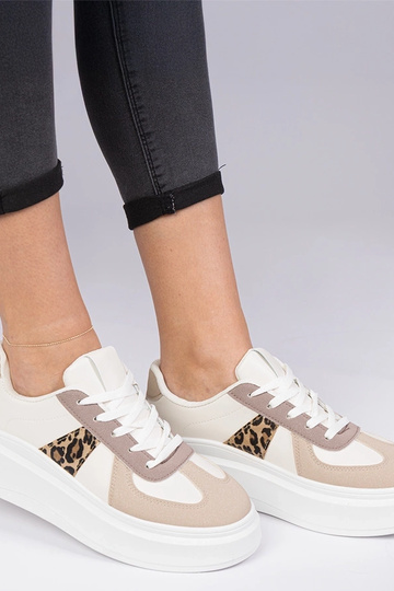 Sneakers marroni con piattaforma Mishel 2
