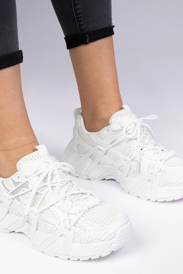 Sneakers stilose bianche con suola massiccia Lukaro