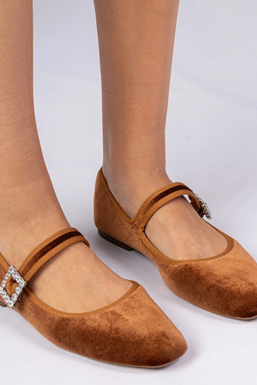 Ballerine marroni da donna in velluto con fibbia Kvitta 2