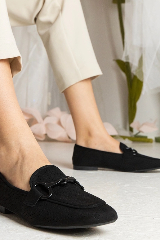 Mocassini da donna neri traforati con...