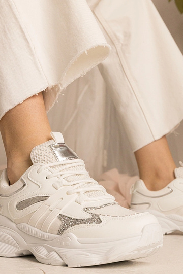 Sneakers bianchi donna... 2