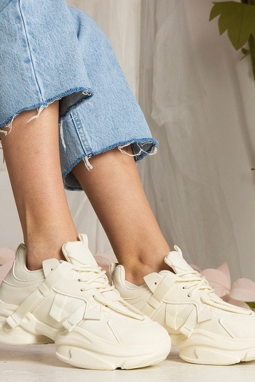 Sneakers beige da donna massicce...