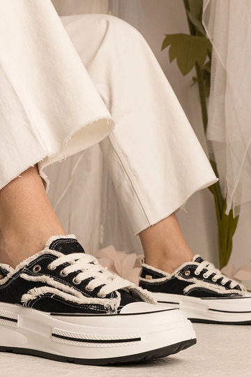 Trampki nere da donna con... 2