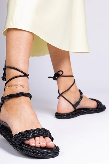 Sandali intrecciati neri da... 2