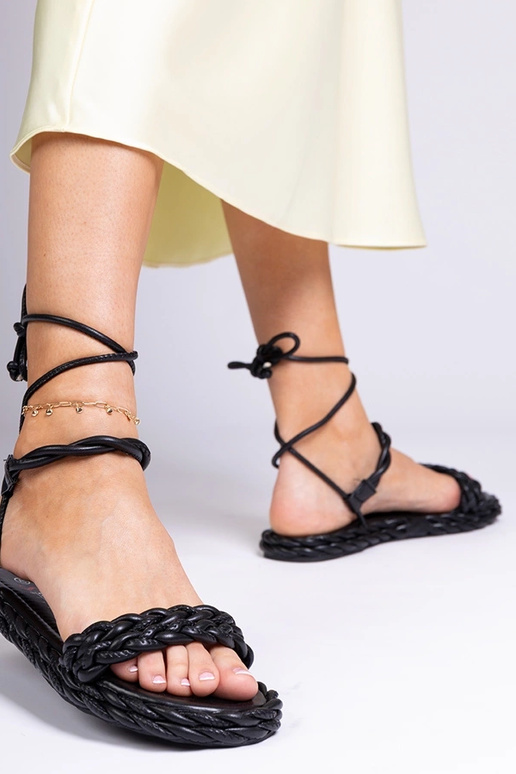 Sandali intrecciati neri da donna Tarina
