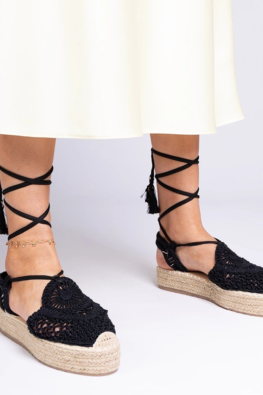 Sandali neri intrecciati tipo...