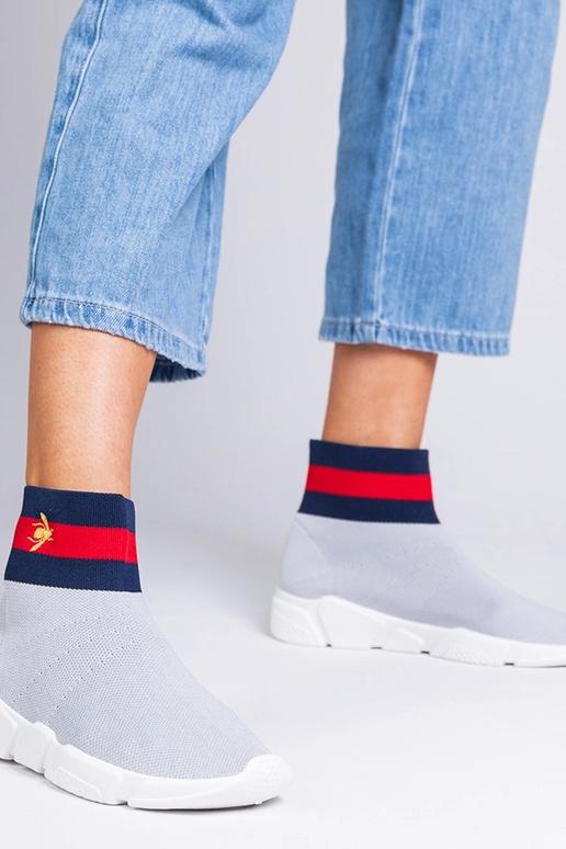 Sneaker da donna grigie in stile...