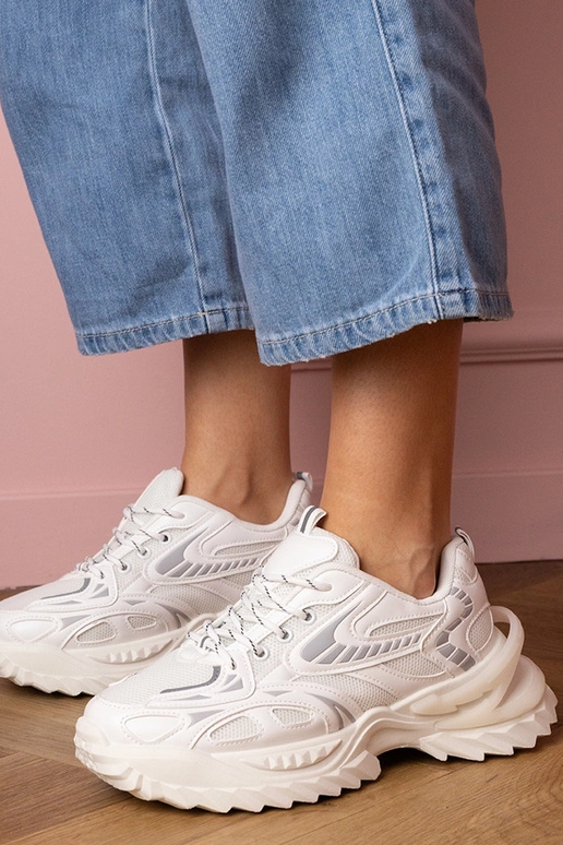 Scarpe sportive bianche femminili su...