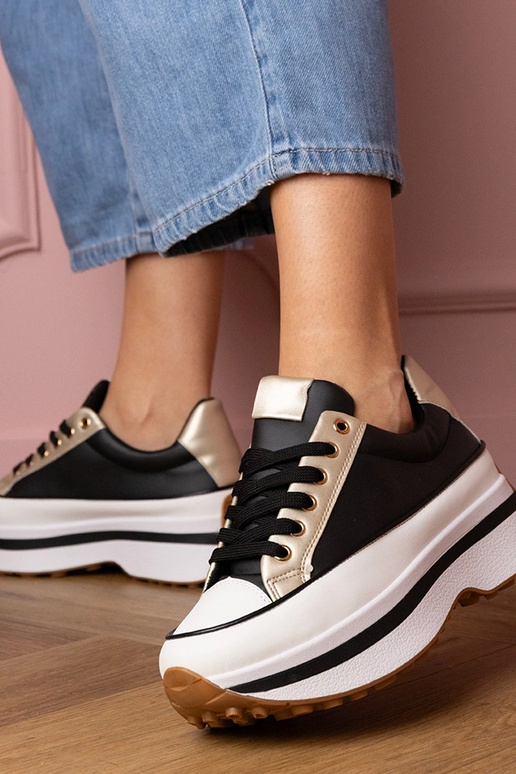 Kerita sneakers nere con zeppa