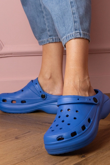 Kameris ciabatte chiuse blu con zeppa 2