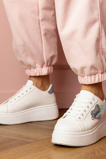 Scarpe da ginnastica...