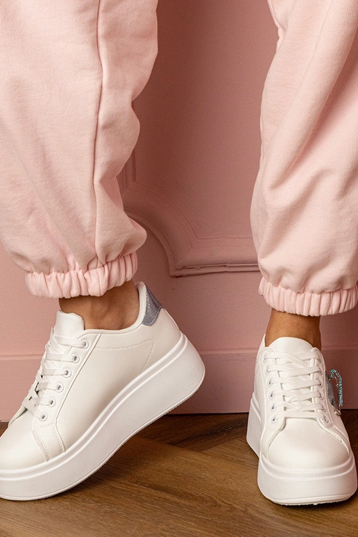 Scarpe da ginnastica bianche da donna...