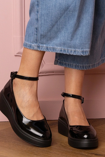 Mezzi stivali neri... 2