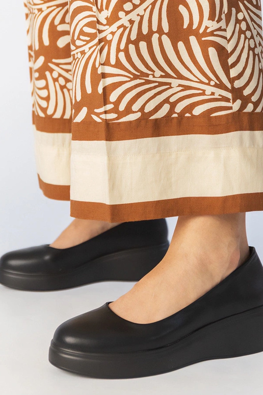 Scarpe nere con plateau in ecopelle,...