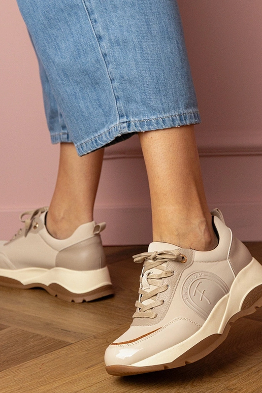 Scarpe sportive beige da donna Wener