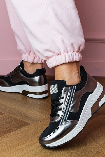 Scarpe sportive da donna... 2