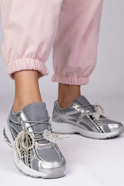 Scarpe sportive argento con...