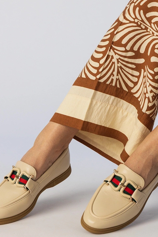 Mocassini cremosi in eco-pelle con... Mocassini cremosi in eco-pelle con...