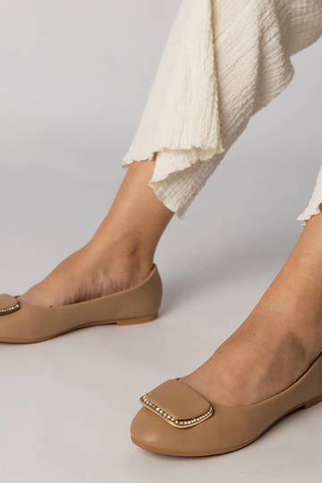 Ballerine marroni da donna con pietre di zirconio, "Bejla"
