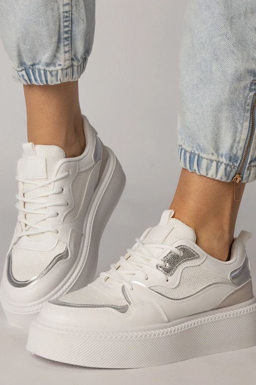 Scarpe sportive bianche con inserti...