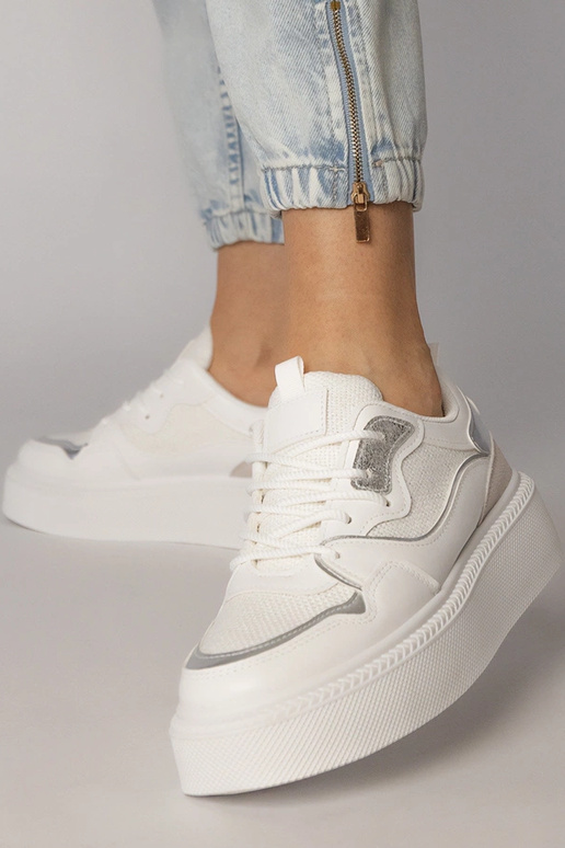 Scarpe sportive bianche con inserti...