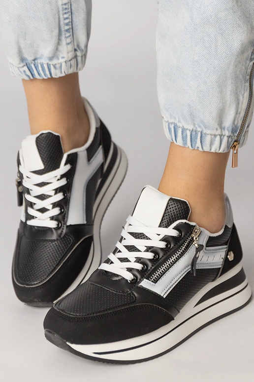 Scarpe sportive nere con zip, „Syvilla"