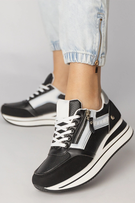 Scarpe sportive nere con zip, „Syvilla"
