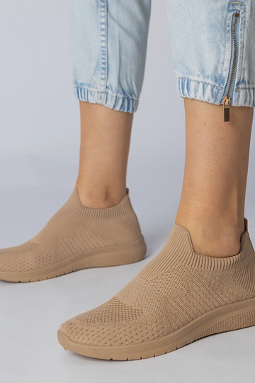 Scarpe sportive color sabbia con gambale tipo calza, „Kreta"