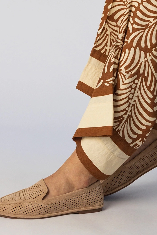 Mocassini color sabbia in camoscio...