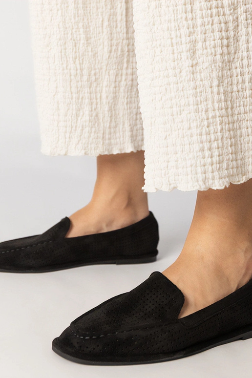 Mocassini traforati neri in eco-pelle...