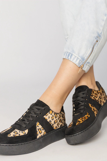 Scarpe sportive da donna nere con motivo leopardato, "Toris"
