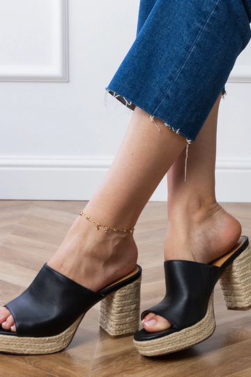 Espadrillas nere con tacco... 2