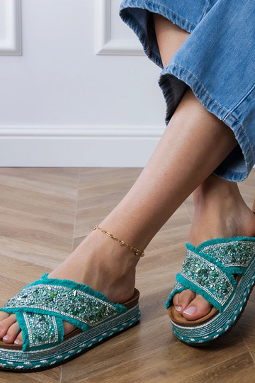 Pantofole verdi con... 2