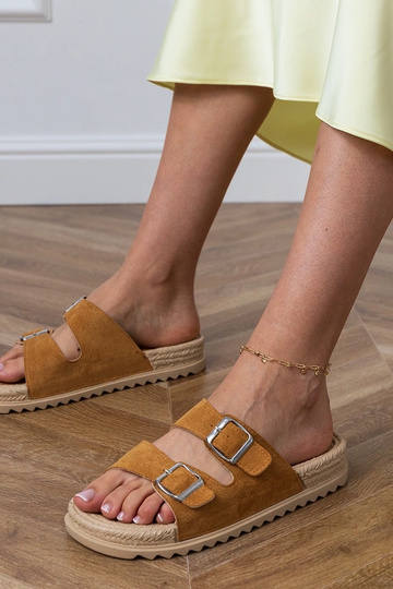 Pantofole marroni con... 2