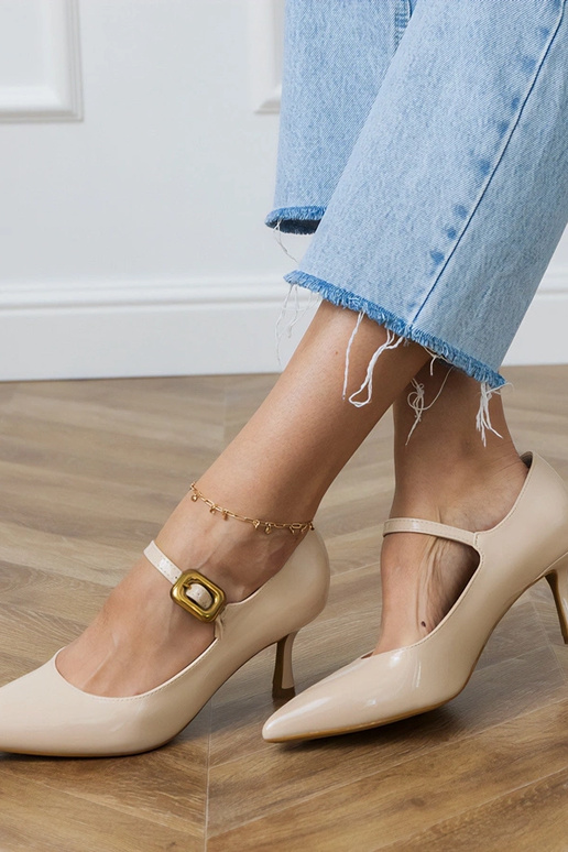 Sandali classici color sabbia con...