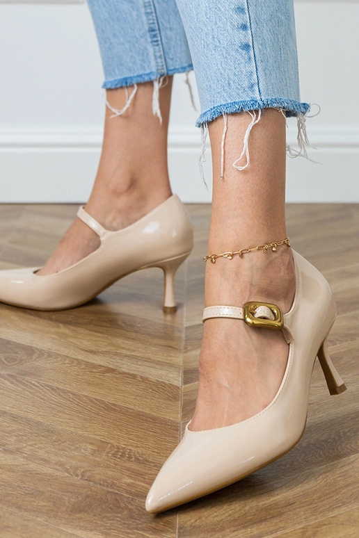 Sandali classici color sabbia con...