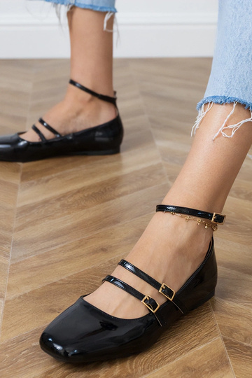 Ballerine nere verniciate con fibbie Valos 2