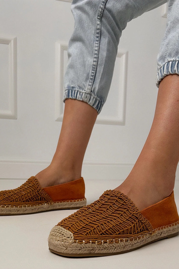 Espadrillas marroni traforate con piattaforma Plevis