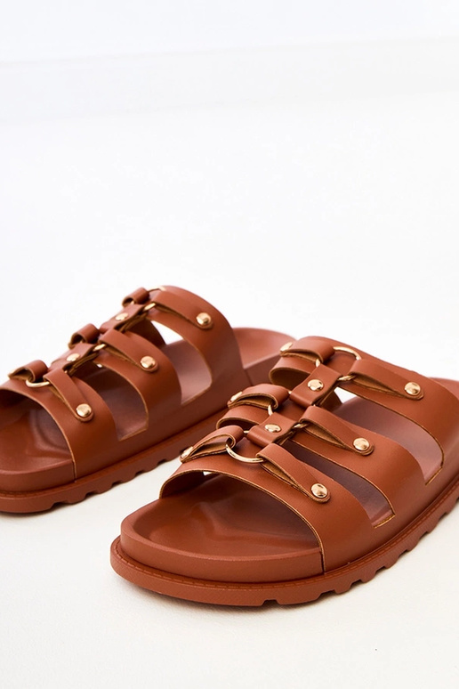 Ciabatte romane marroni con borchie...