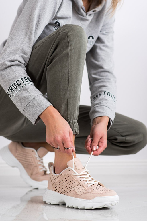 Scarpe da ginnastica modello Shelovet...