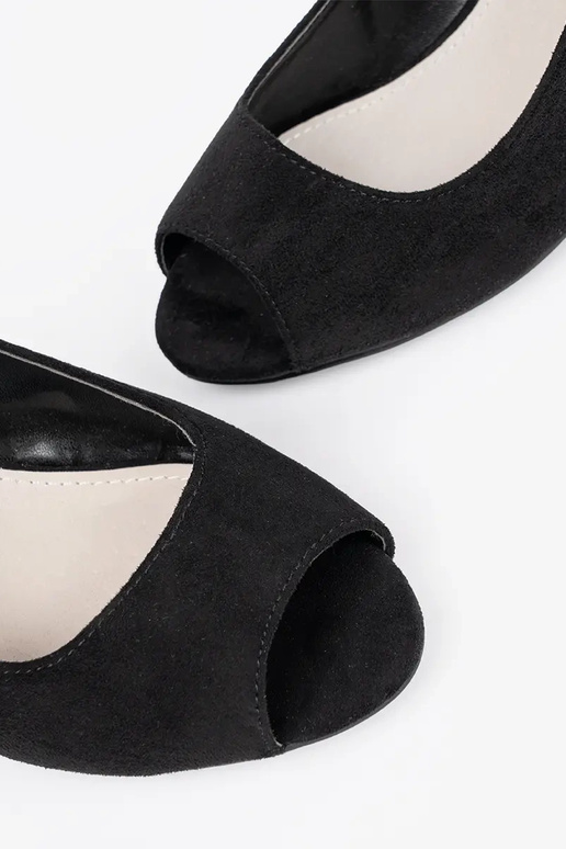 Sandali in suede con tacco