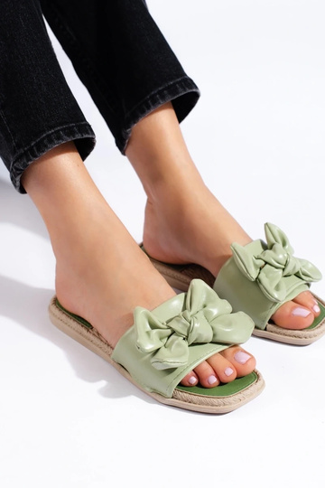 Pantofole con nastro... 2