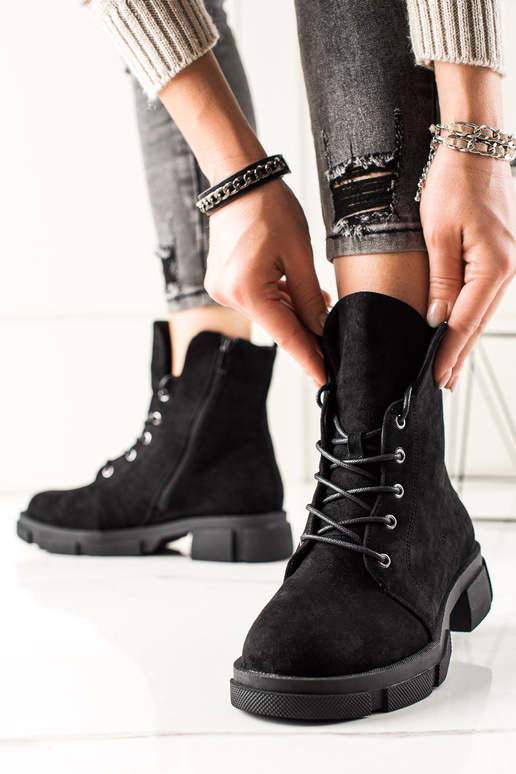 stivali di pelle scamosciata